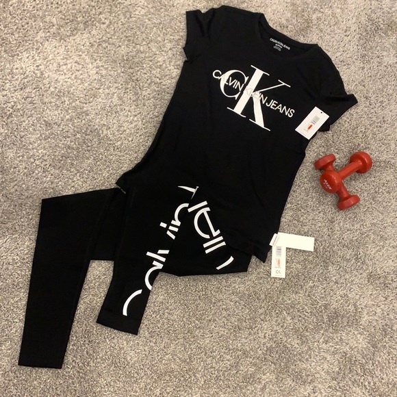 ‼️SALE⭐️NWT‼️ Calvin Klein XS outfit - Picture 1 of 6